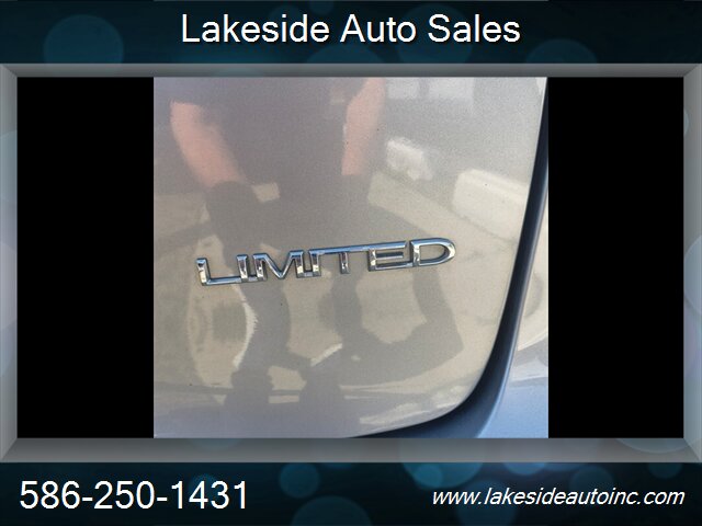 2019 Chrysler Pacifica Limited  Limited - Photo 11 - Clinton Township, MI 48036