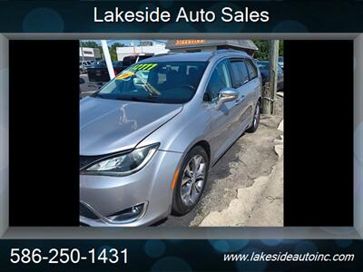 2019 Chrysler Pacifica Limited  Limited Van