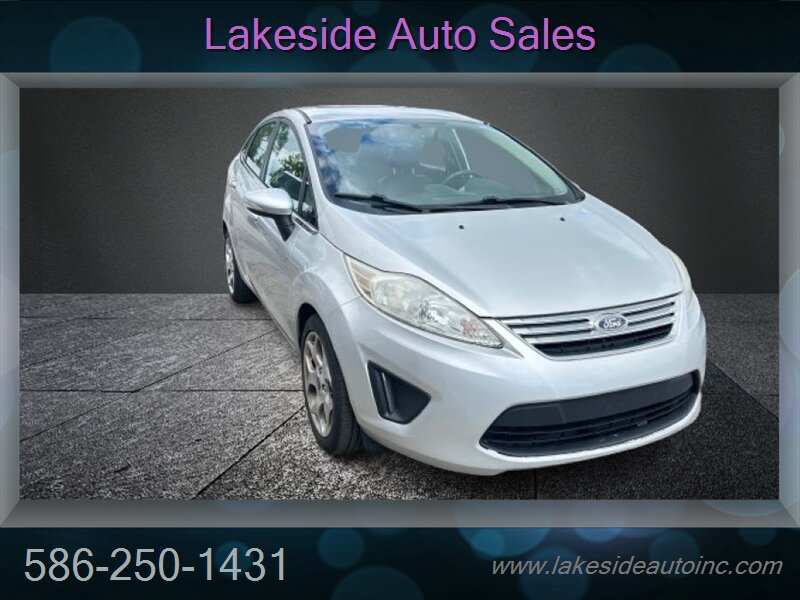 2011 Ford Fiesta SEL 4 Door, 83K Miles, Sunroof, 38 Mpg - Photo 1 - Clinton Township, MI 48036
