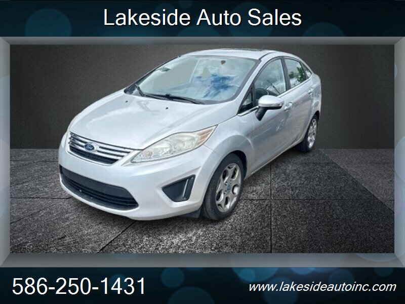2011 Ford Fiesta SEL 4 Door, 83K Miles, Sunroof, 38 Mpg - Photo 4 - Clinton Township, MI 48036