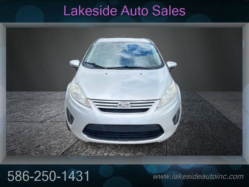 2011 Ford Fiesta SEL 4 Door, 83K Miles, Sunroof, 38 Mpg - Photo 2 - Clinton Township, MI 48036