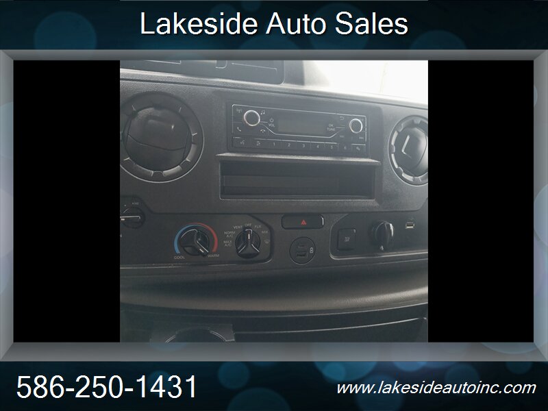 2023 Ford E350 -Series Van-BOX TRUCK REFRIGERATION 12 FOOT FIBERGLASS BOX 7.3 V8 - Photo 13 - Clinton Township, MI 48036