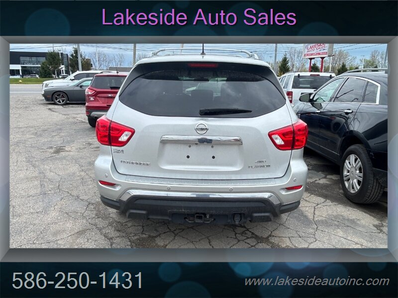 2017 Nissan Pathfinder S PLATINUM - Photo 8 - Clinton Township, MI 48036