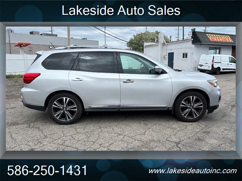 2017 Nissan Pathfinder S PLATINUM - Photo 6 - Clinton Township, MI 48036