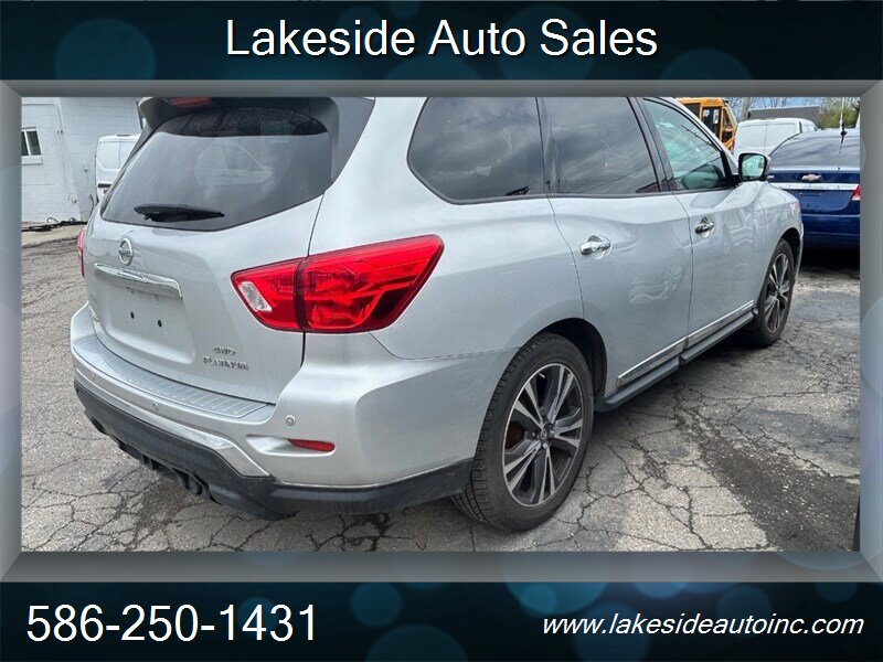 2017 Nissan Pathfinder S PLATINUM - Photo 7 - Clinton Township, MI 48036