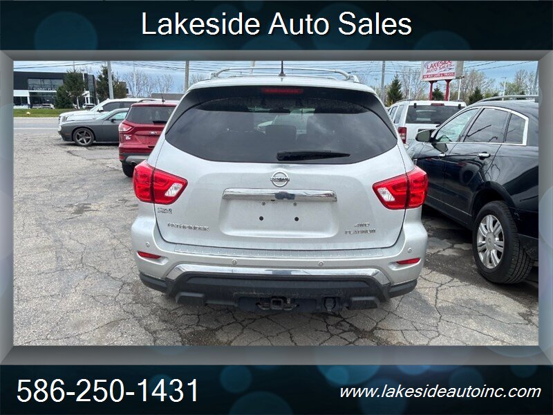 2017 Nissan Pathfinder S PLATINUM - Photo 8 - Clinton Township, MI 48036
