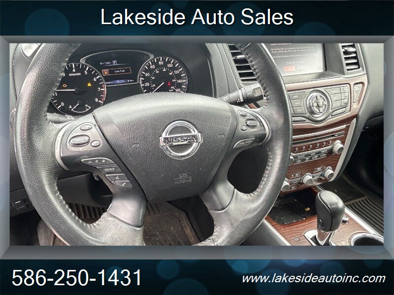 2017 Nissan Pathfinder S PLATINUM - Photo 10 - Clinton Township, MI 48036