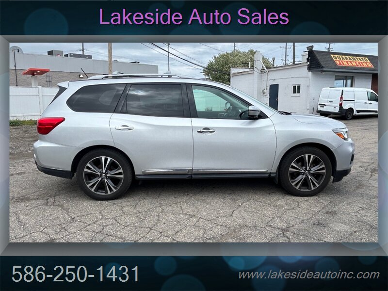 2017 Nissan Pathfinder S PLATINUM - Photo 6 - Clinton Township, MI 48036