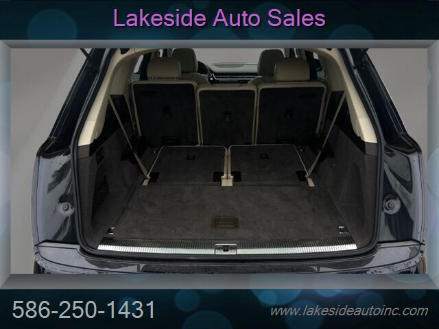 2017 Audi Q7 3.0T quattro Prestige - Photo 8 - Clinton Township, MI 48036