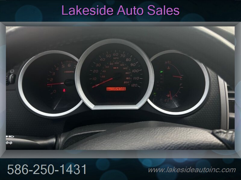 2009 Toyota Tacoma V6   - Photo 8 - Clinton Township, MI 48036