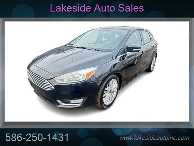 2016 Ford Focus Titanium   - Photo 3 - Clinton Township, MI 48036