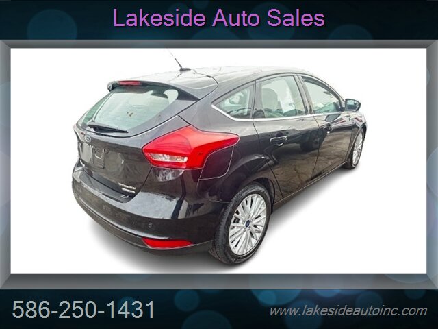 2016 Ford Focus Titanium   - Photo 4 - Clinton Township, MI 48036