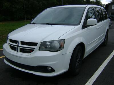 2017 Dodge Grand Caravan GT   - Photo 3 - Egg Harbor Township, NJ 08234