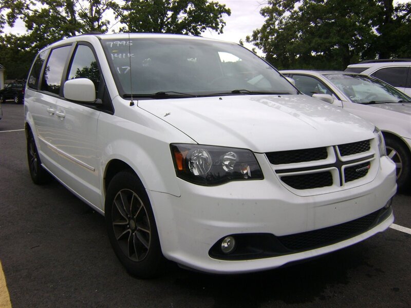 2017 Dodge Grand Caravan GT  