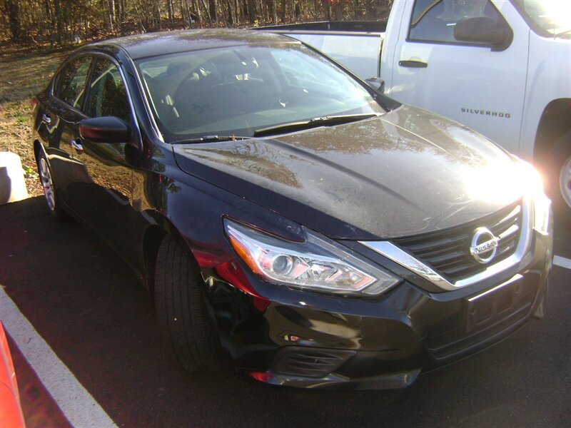 2017 Nissan Altima 2.5 S  