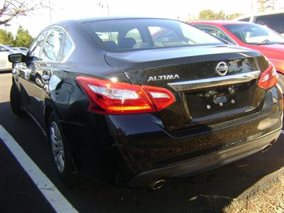 2017 Nissan Altima 2.5 S - Photo 2 - Egg Harbor Township, NJ 08234
