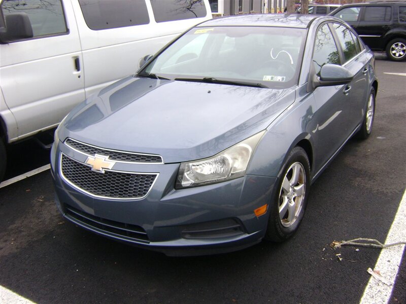 2012 Chevrolet Cruze LT   - Photo 1 - Egg Harbor Township, NJ 08234