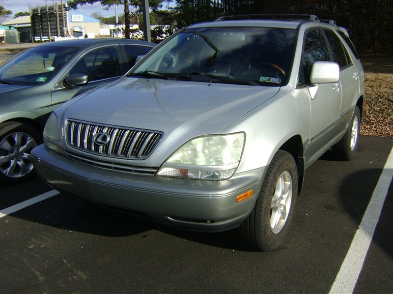2003 Lexus RX 300's photo
