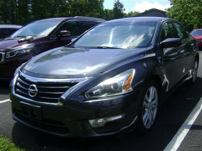 2013 Nissan Altima 3.5 S   - Photo 2 - Egg Harbor Township, NJ 08234