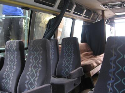 1999 Ford F550 Super Duty XLT Shuttle Bus  7.3 Power Stroke - Photo 11 - Portland, OR 97220