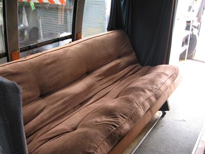 1999 Ford F550 Super Duty XLT Shuttle Bus  7.3 Power Stroke - Photo 12 - Portland, OR 97220