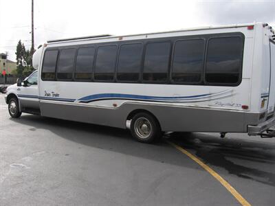 1999 Ford F550 Super Duty XLT Shuttle Bus  7.3 Power Stroke - Photo 2 - Portland, OR 97220