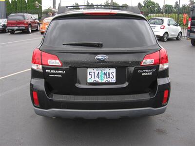 2010 Subaru Outback 2.5i Limited   - Photo 3 - Portland, OR 97220