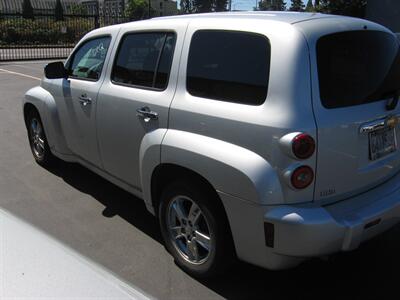 2009 Chevrolet HHR LT   - Photo 2 - Portland, OR 97220