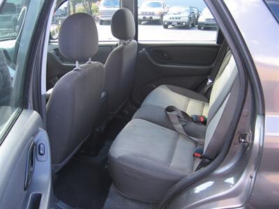 2003 Ford Escape XLS Popular   - Photo 8 - Portland, OR 97220