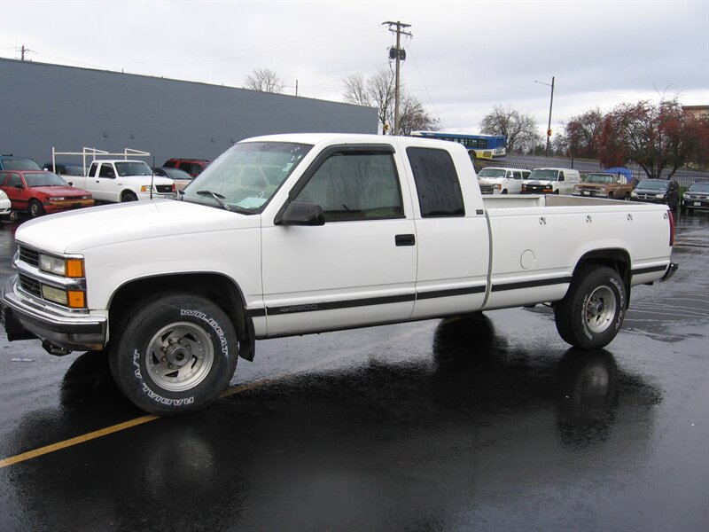 1995 Chevrolet C2500 Cheyenne  