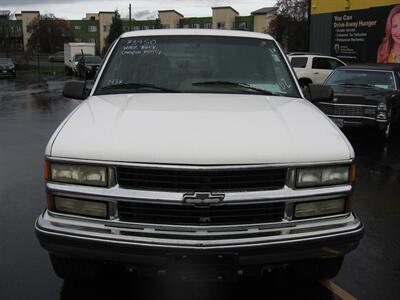 1995 Chevrolet C2500 Cheyenne   - Photo 6 - Portland, OR 97220