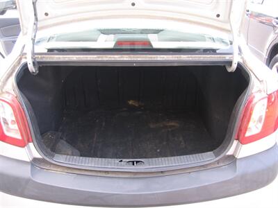 2007 Kia Rio   - Photo 9 - Portland, OR 97220