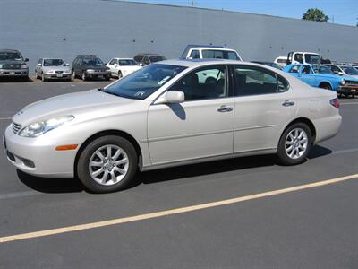 2002 Lexus ES 300 Sedan