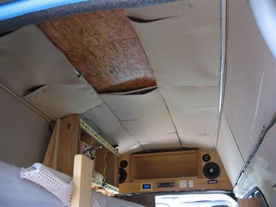 2012 Ford EC350  XLT Superduty - Photo 14 - Portland, OR 97220