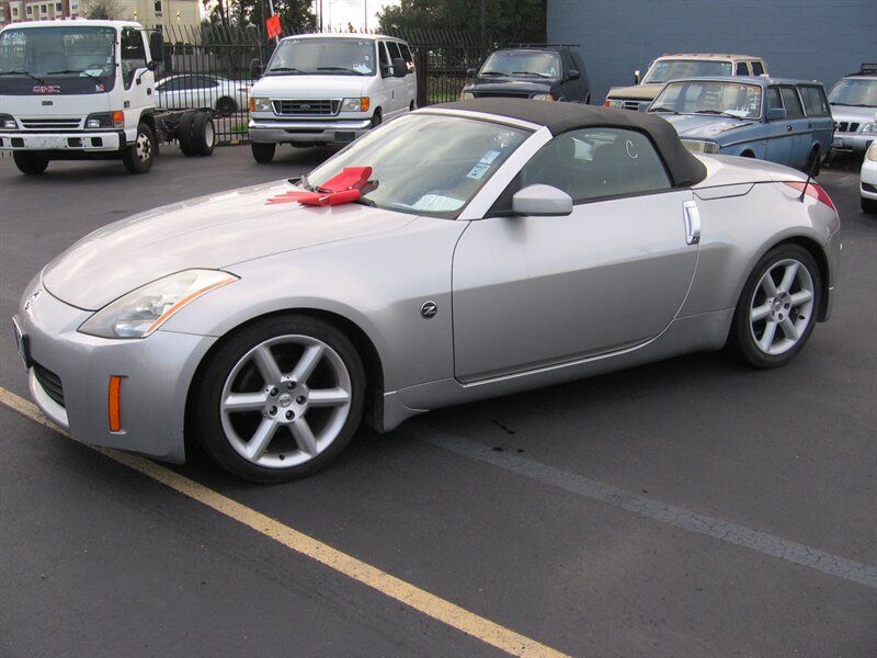 2004 Nissan 350Z Enthusiast  
