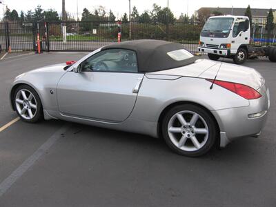 2004 Nissan 350Z Enthusiast   - Photo 2 - Portland, OR 97220