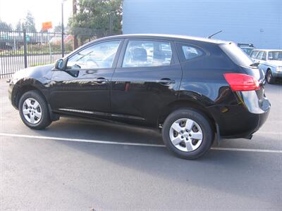 2009 Nissan Rogue S   - Photo 2 - Portland, OR 97220
