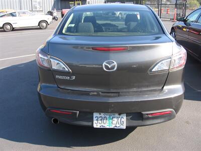 2010 Mazda Mazda3 i SV   - Photo 3 - Portland, OR 97220