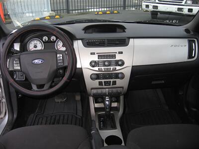 2010 Ford Focus SES   - Photo 10 - Portland, OR 97220