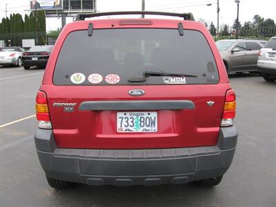 2005 Ford Escape XLT   - Photo 3 - Portland, OR 97220