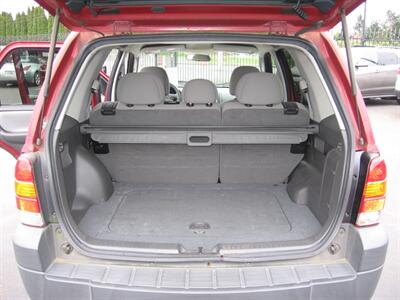 2005 Ford Escape XLT   - Photo 9 - Portland, OR 97220