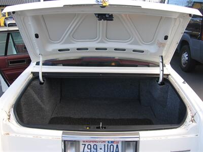 1991 Cadillac DeVille   - Photo 9 - Portland, OR 97220