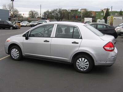 2011 Nissan Versa 1.6 Base   - Photo 2 - Portland, OR 97220
