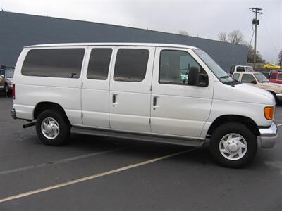 2003 Ford Econoline Passenger Van   - Photo 5 - Portland, OR 97220