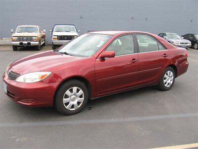 2003 Toyota Camry LE Sedan
