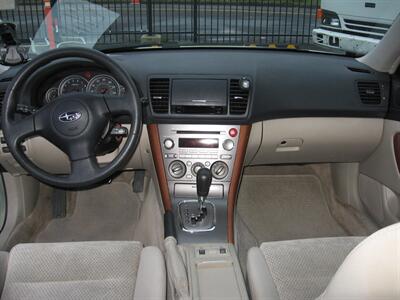 2006 Subaru Outback 2.5i   - Photo 10 - Portland, OR 97220