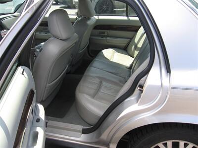 2004 Mercury Grand Marquis LS Premium   - Photo 8 - Portland, OR 97220