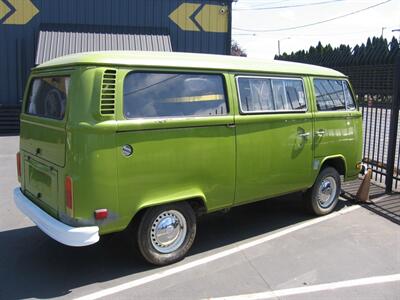 1976 Volkswagen Bus/Vanagon   - Photo 4 - Portland, OR 97220