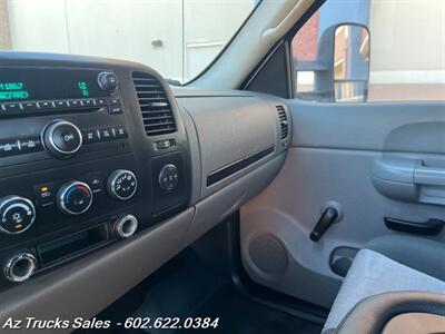 2008 Chevrolet Silverado 3500 12' 6 " Flat / Stake Bed w/Lift Gate Delivery Truck   - Photo 25 - Scottsdale, AZ 85257