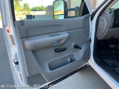 2008 Chevrolet Silverado 3500 12' 6 " Flat / Stake Bed w/Lift Gate Delivery Truck   - Photo 21 - Scottsdale, AZ 85257